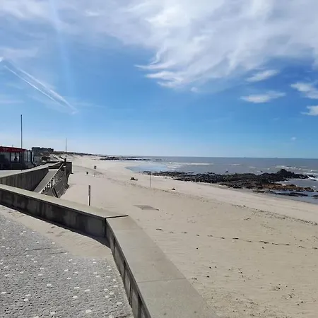 Mindelothepalm Apartman *